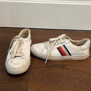 Tommy Hilfiger White Girls Sneakers Size 5.5